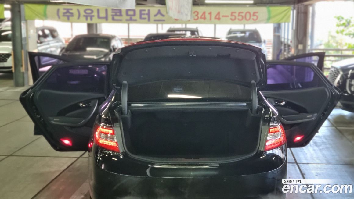 Hyundai Grandeur 2012