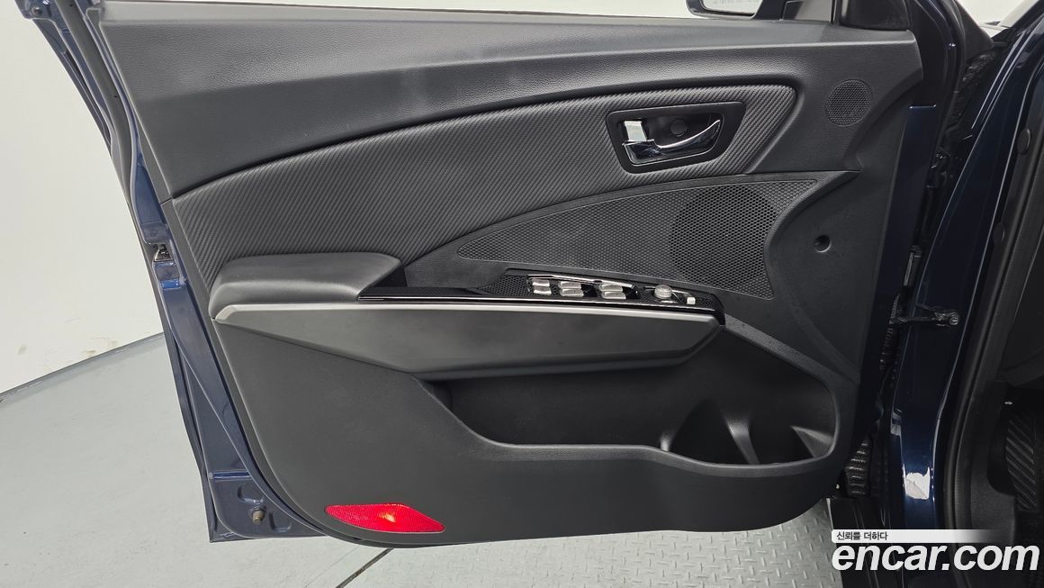 KG_Mobility_Ssangyong TIBOLI 2017