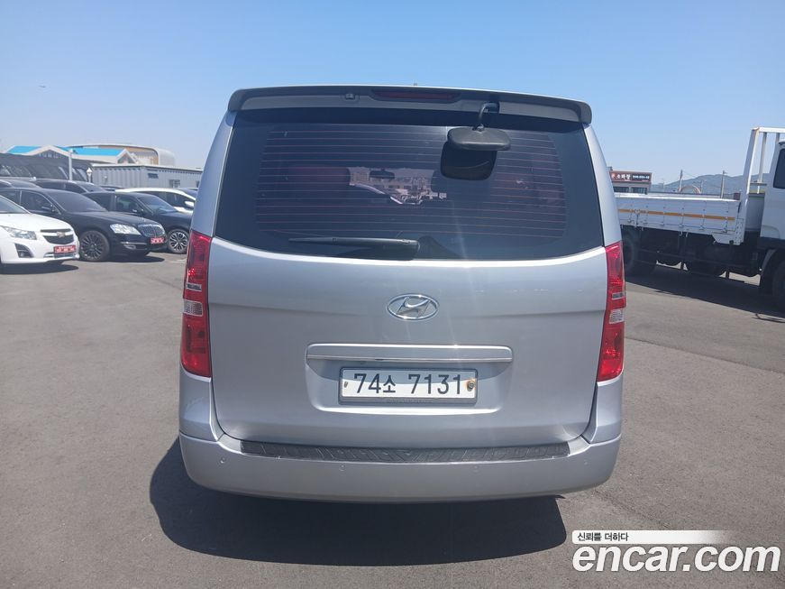 Hyundai Starex 2015