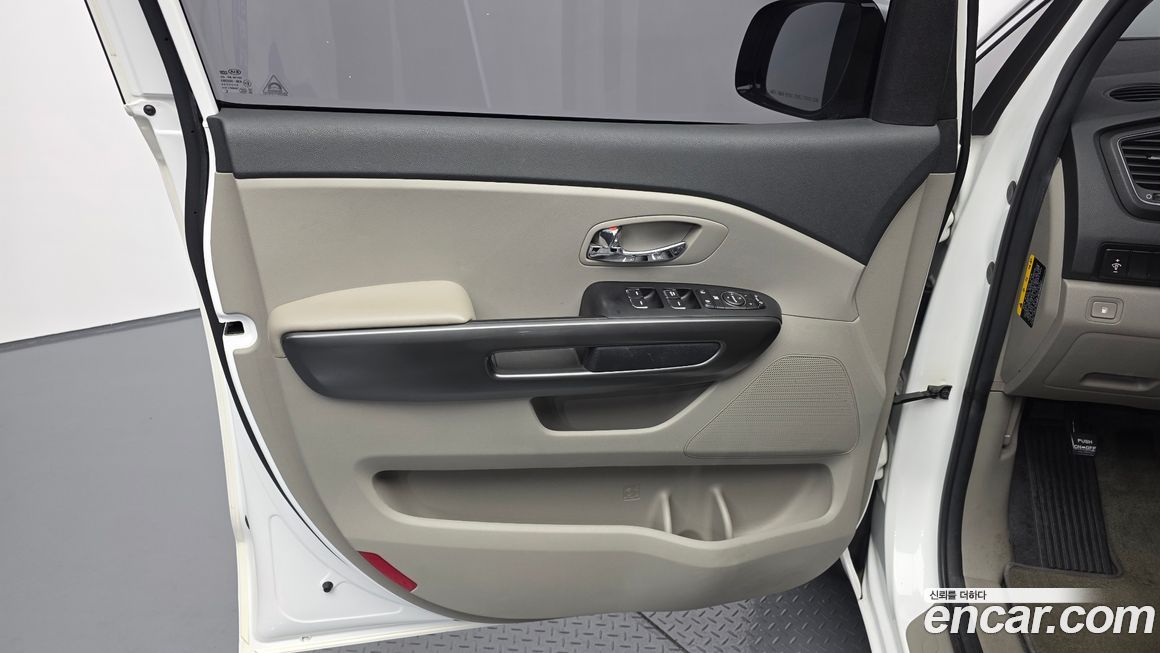 Kia Canival 2019