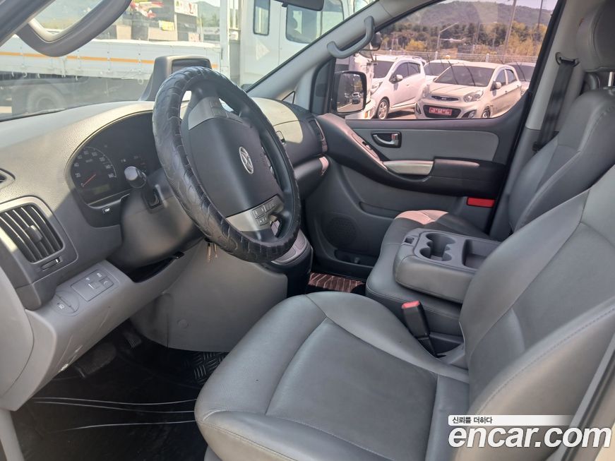 Hyundai Starex 2015