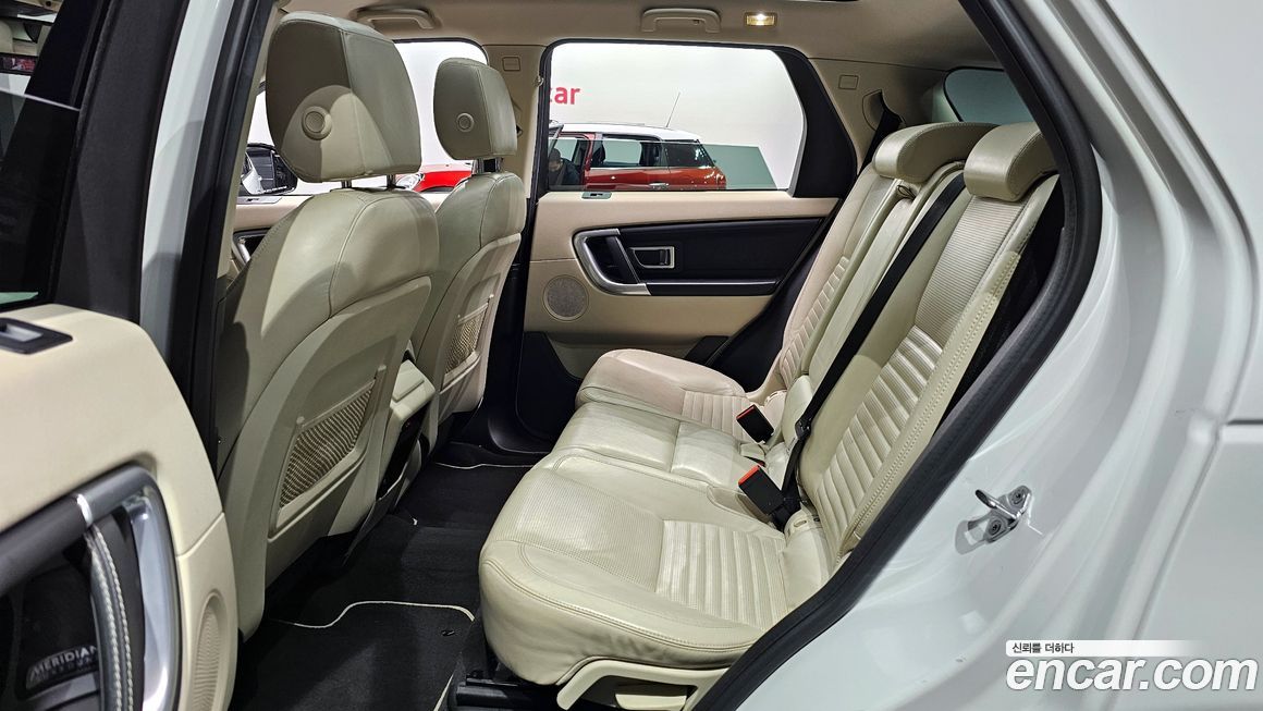 Land Rover Discovery Sport 2016