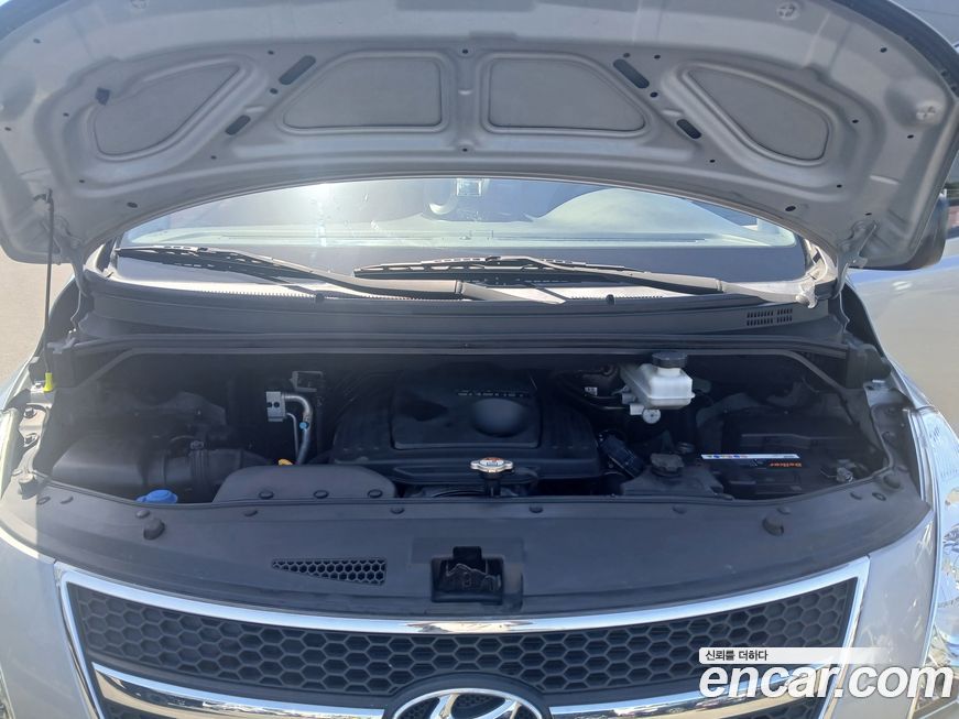 Hyundai Starex 2015