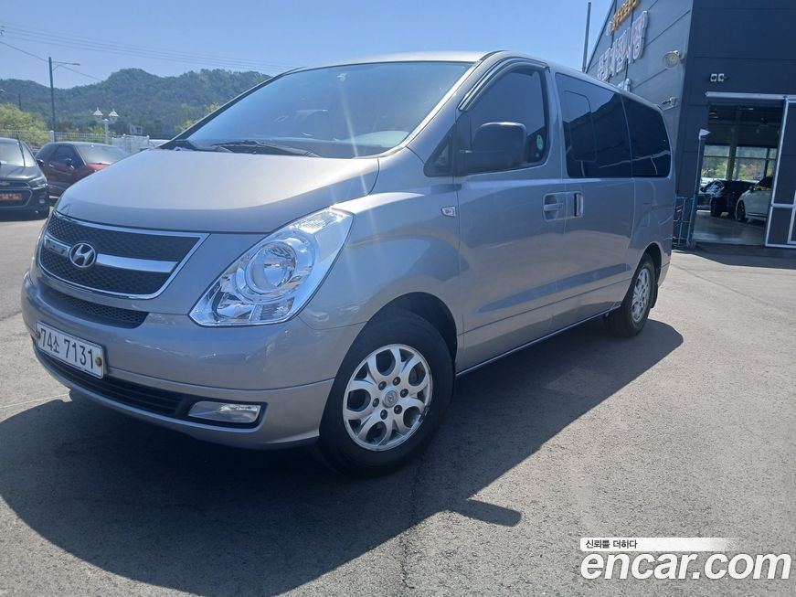 Hyundai Starex 2015