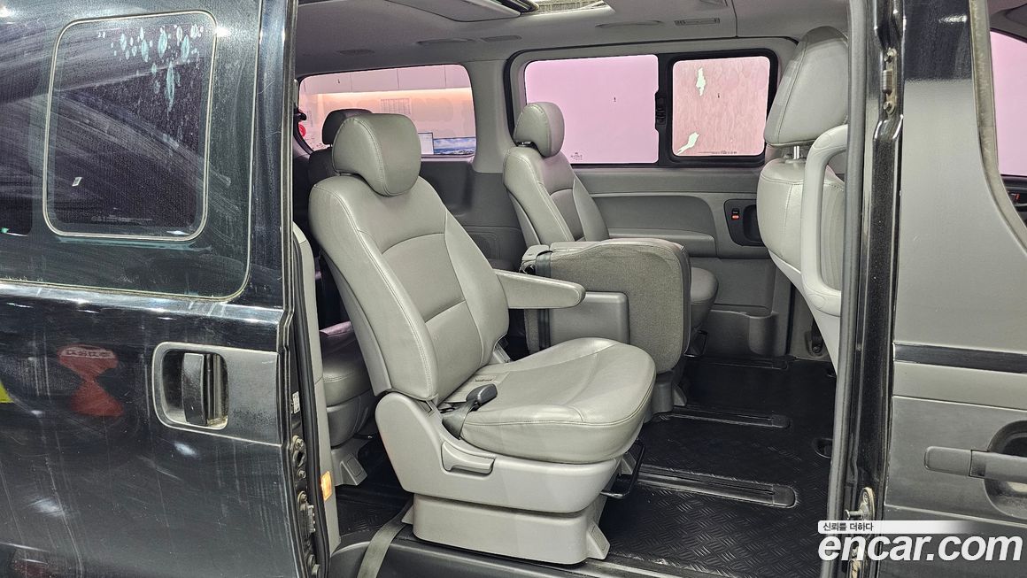 Hyundai Starex 2017
