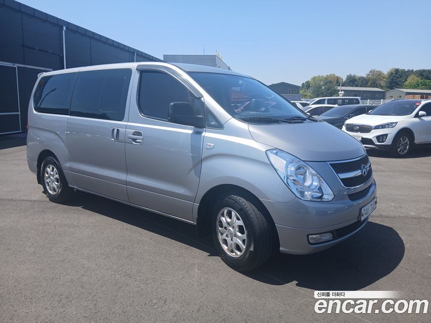 Hyundai Starex 2015