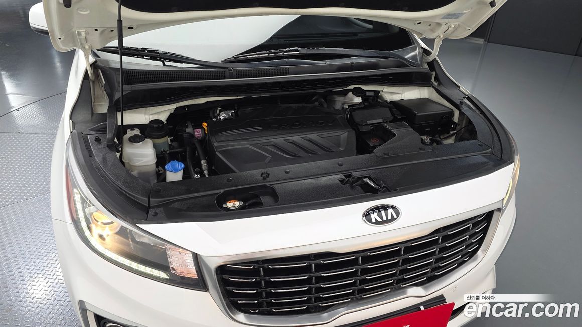Kia Canival 2019