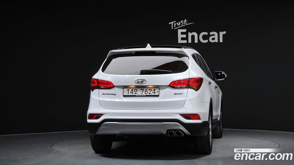 Hyundai Santafe 2016
