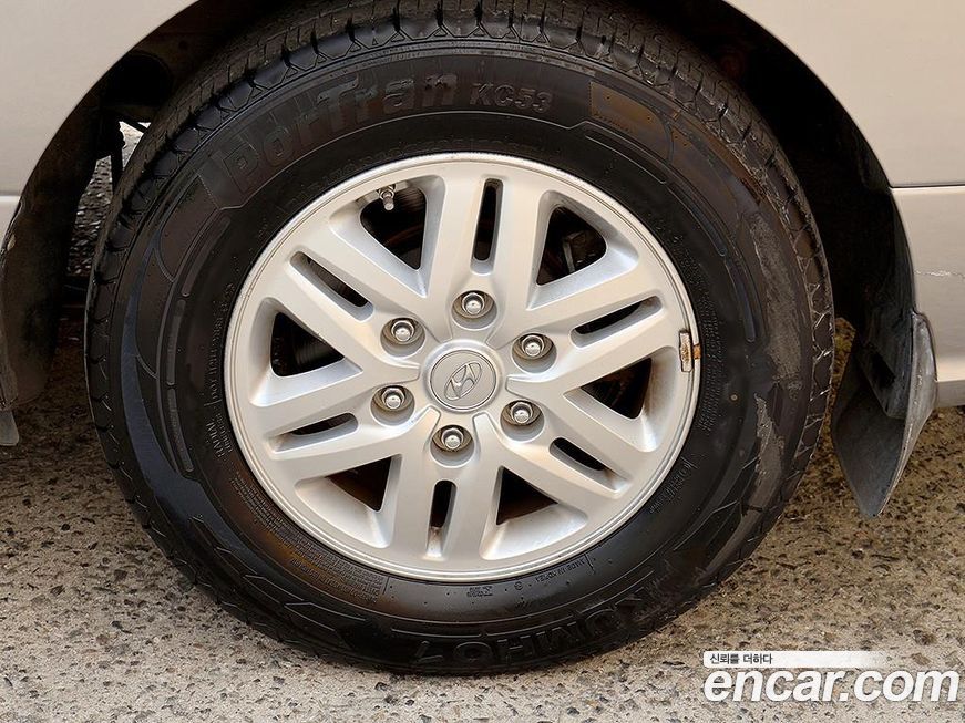 Hyundai Starex 2018