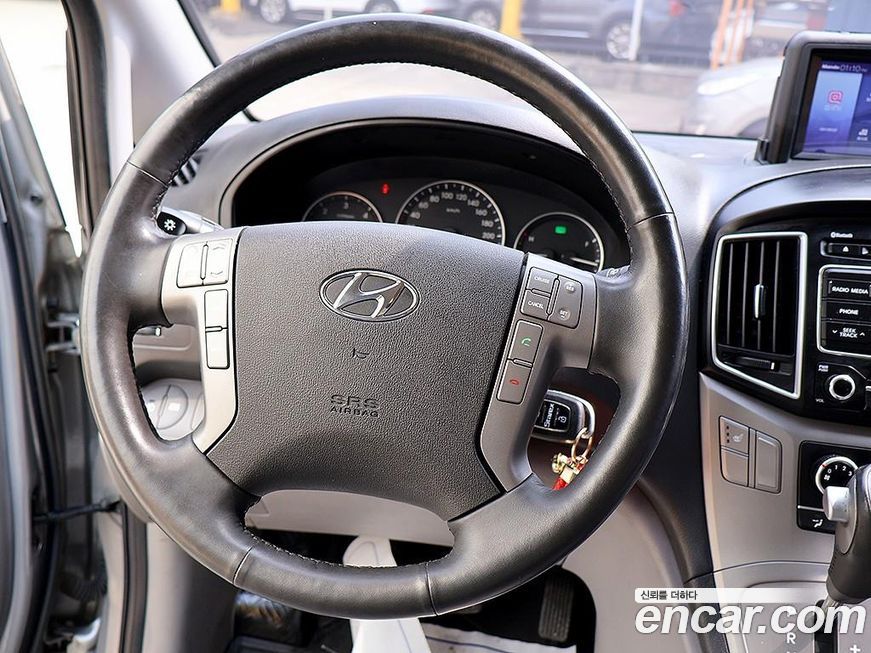 Hyundai Starex 2018