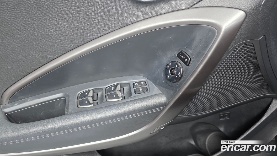 Hyundai Santafe 2016