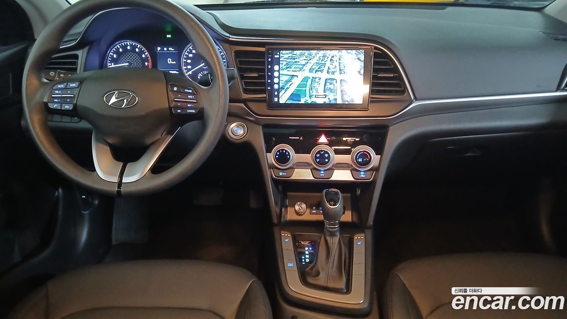 Hyundai AVANTE 2020