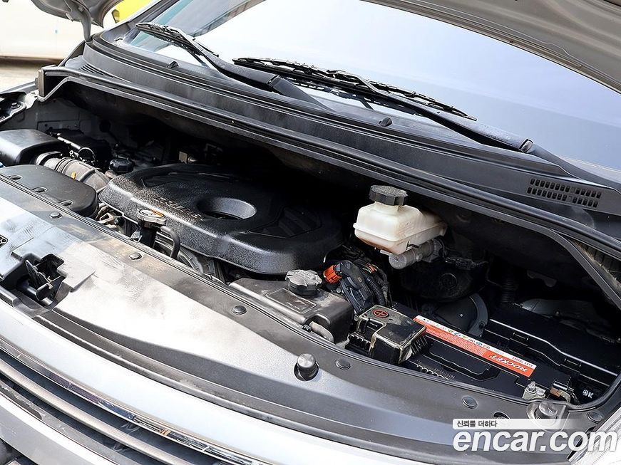 Hyundai Starex 2018