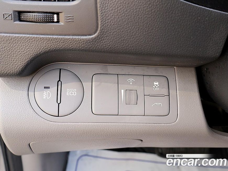 Hyundai Starex 2018