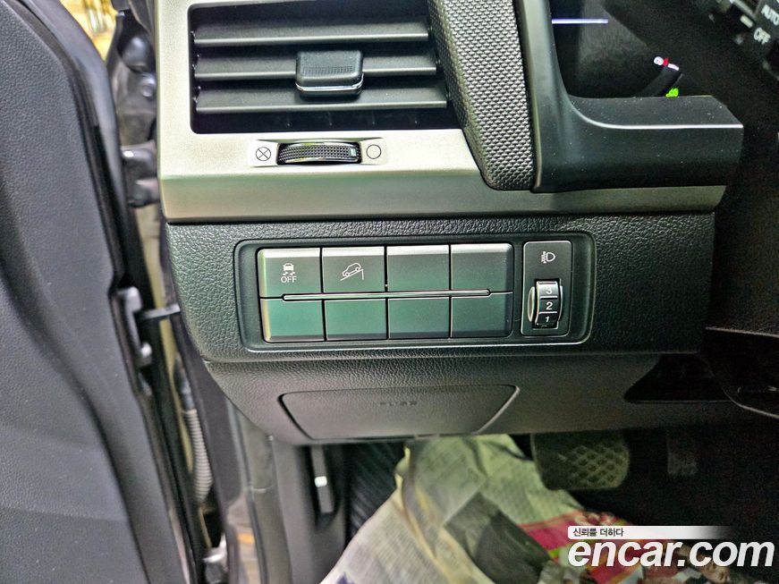 KG_Mobility_Ssangyong Rexton 2019