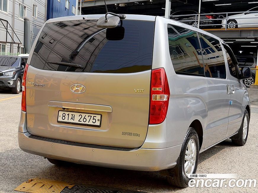 Hyundai Starex 2018