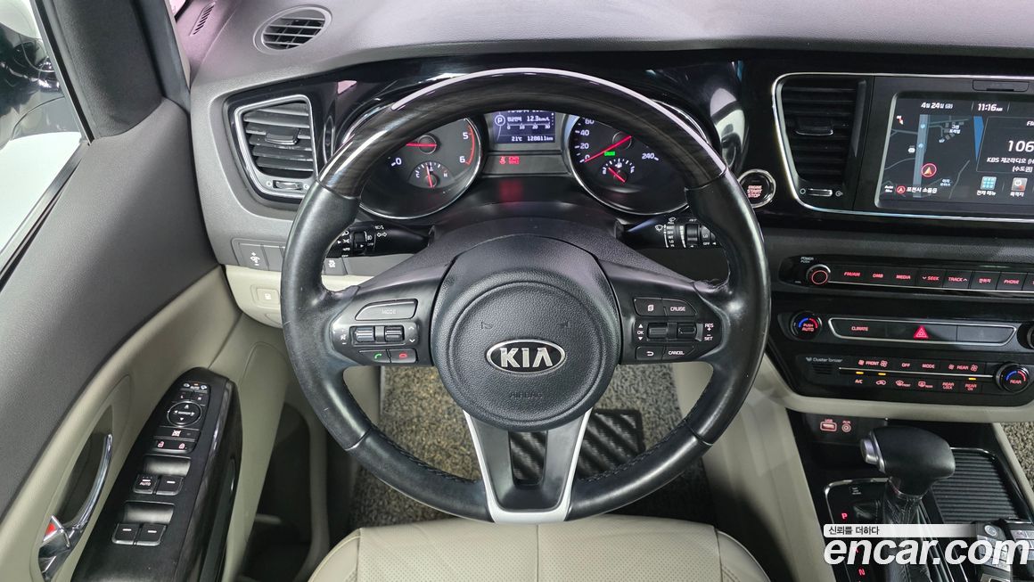 Kia Canival 2017