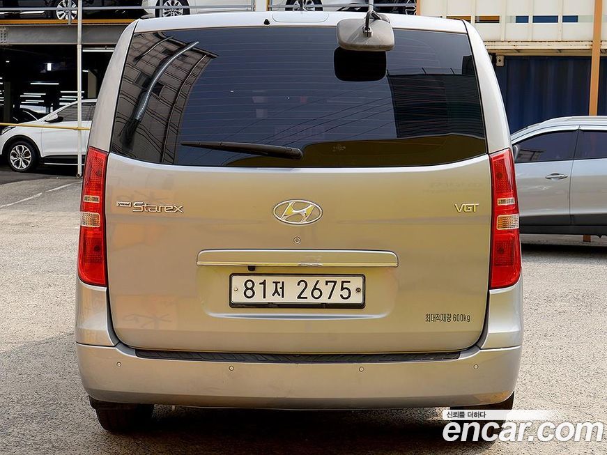 Hyundai Starex 2018