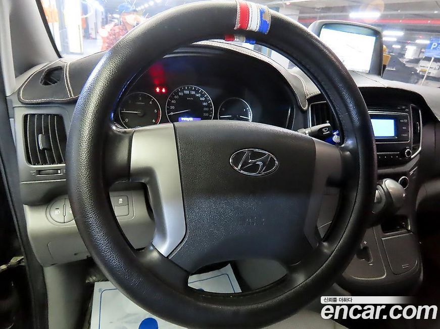 Hyundai Starex 2019