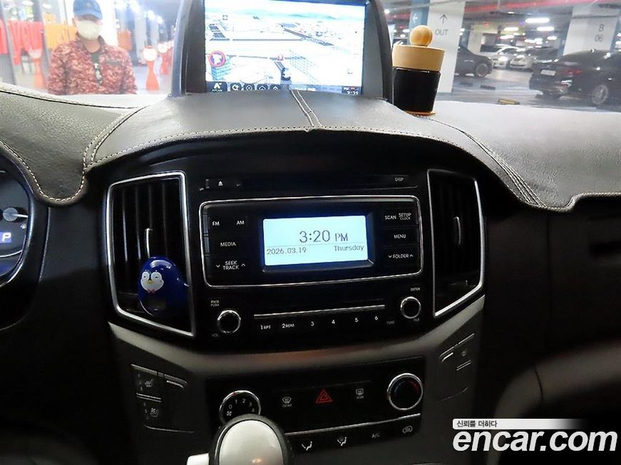 Hyundai Starex 2019