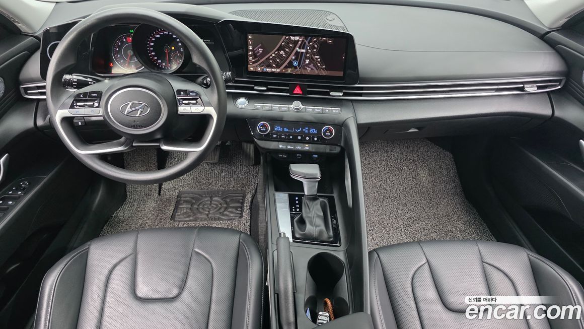 Hyundai AVANTE 2023