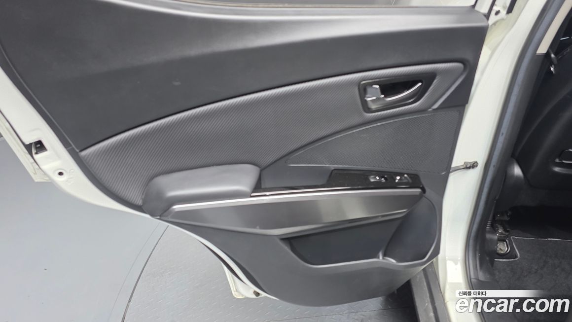 KG_Mobility_Ssangyong TIBOLI 2024