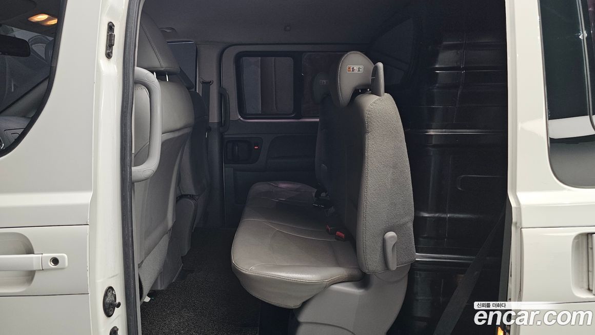 Hyundai Starex 2020