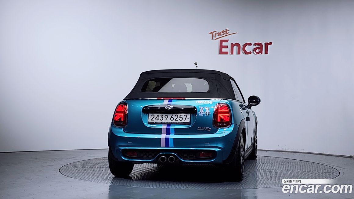 Mini Cooper Convertible 2019