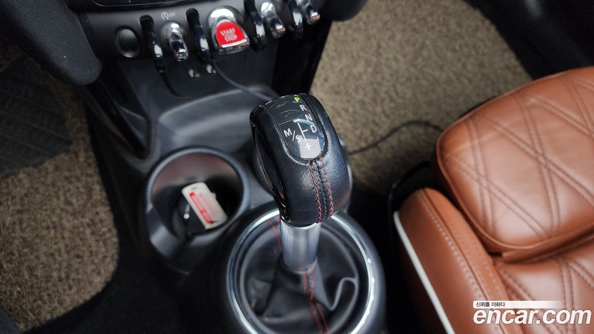 Mini Cooper Convertible 2019