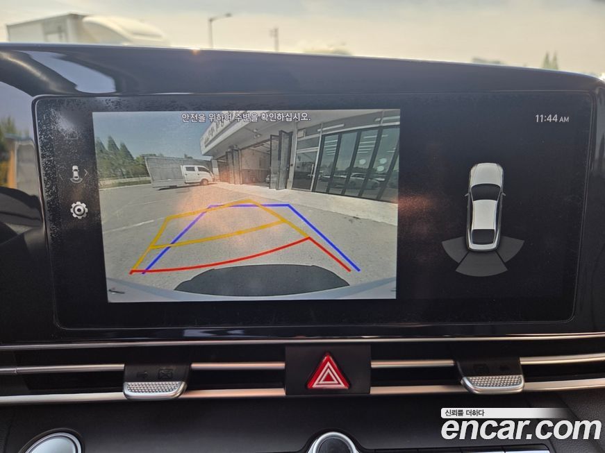 Hyundai AVANTE 2021