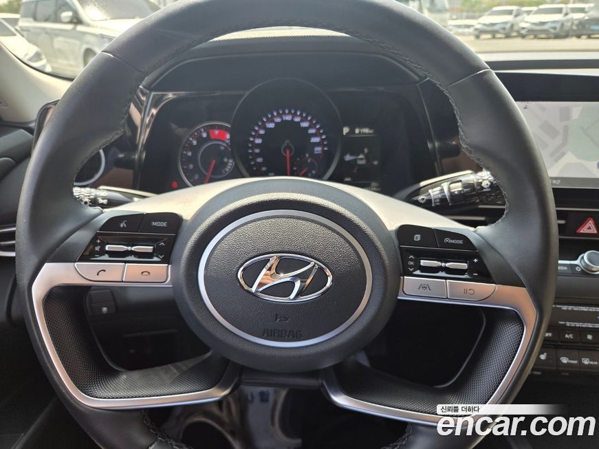 Hyundai AVANTE 2021