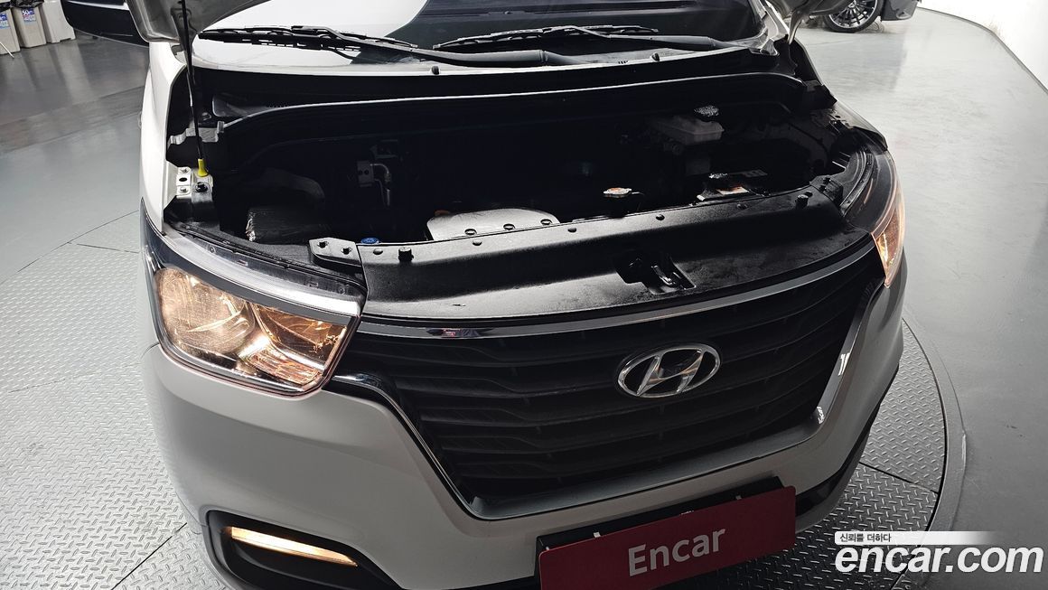 Hyundai Starex 2020