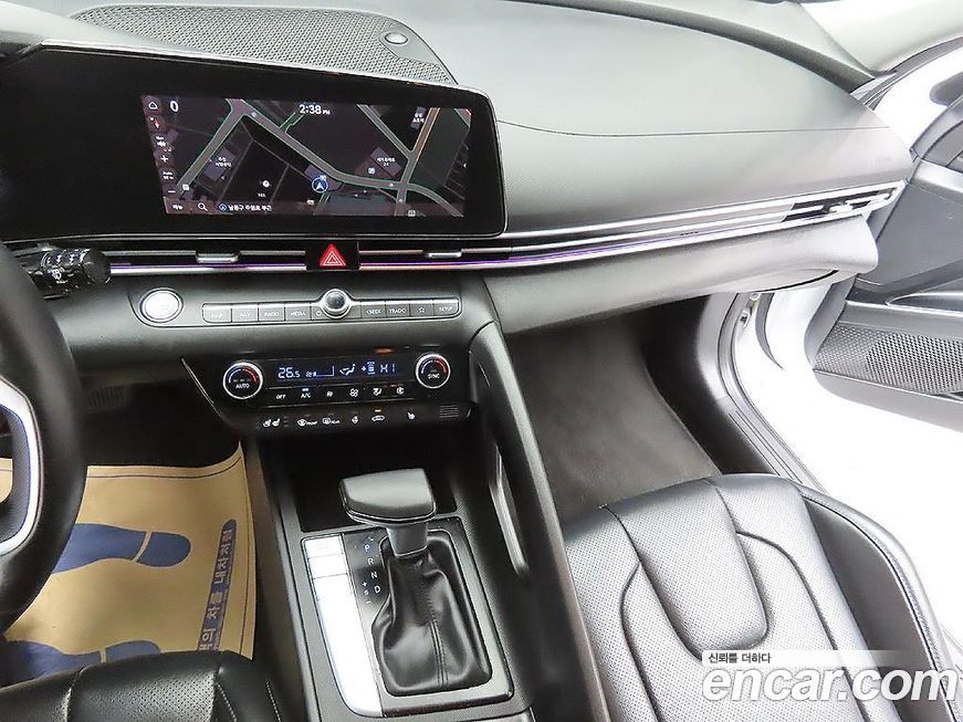 Hyundai AVANTE 2021