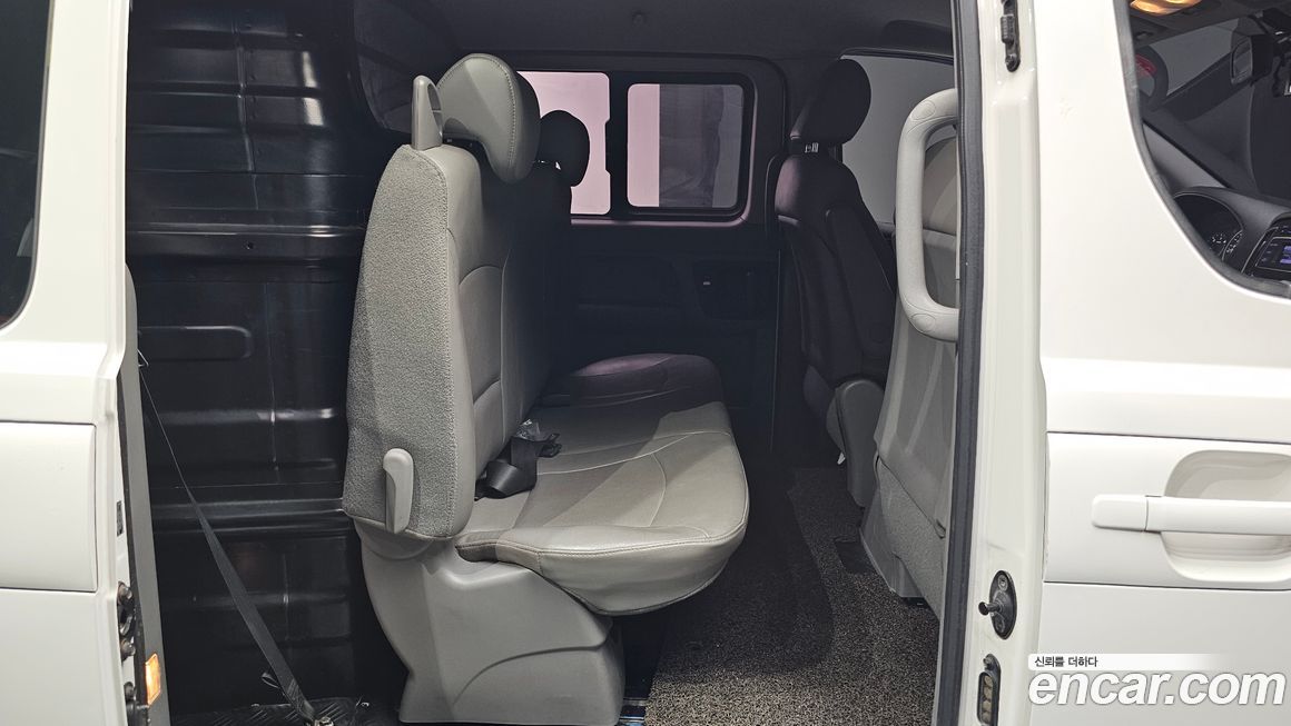 Hyundai Starex 2020