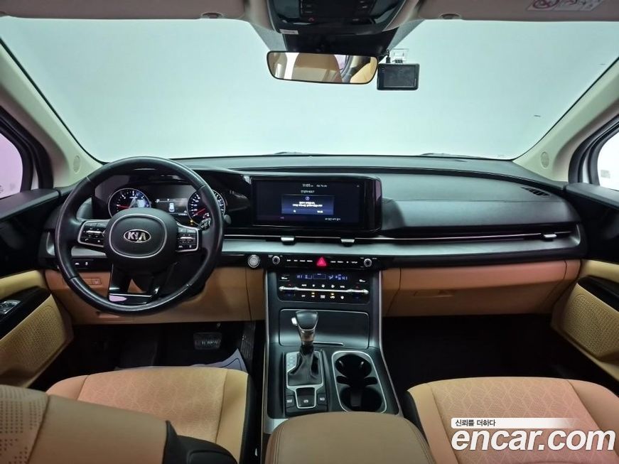 Kia Canival 2021