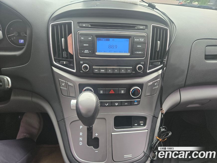 Hyundai Starex 2021