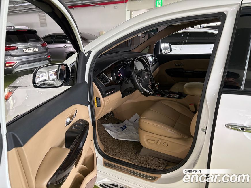 Kia Canival 2019