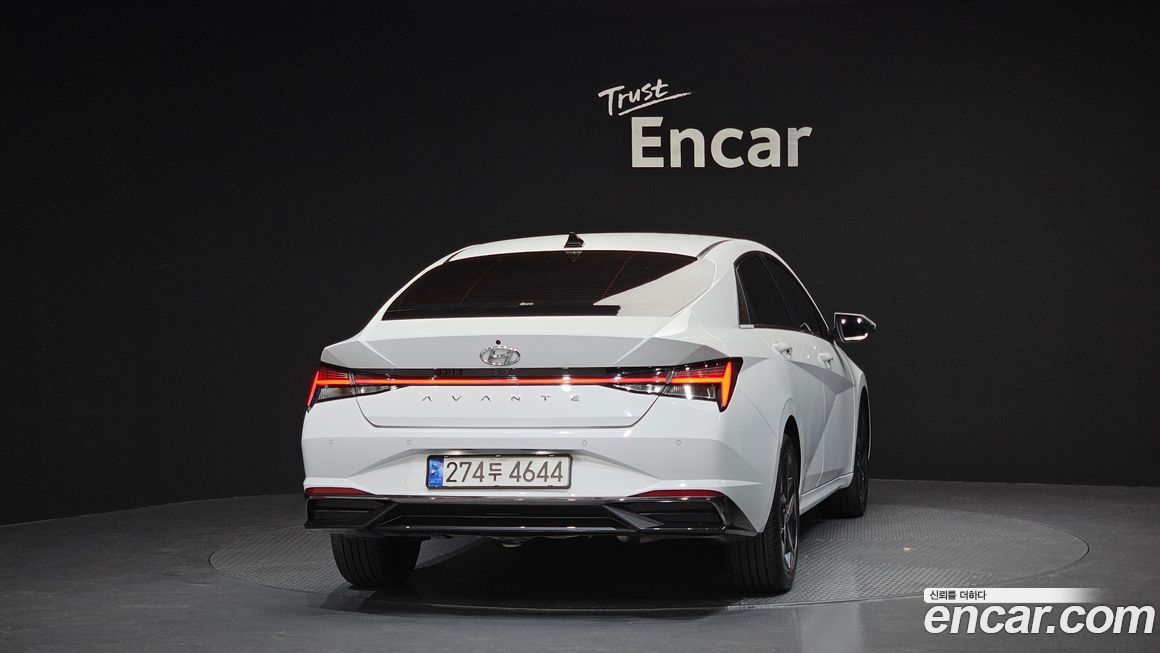 Hyundai AVANTE 2021