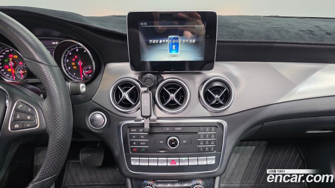 Mercedes-Benz GLA-Class 2018