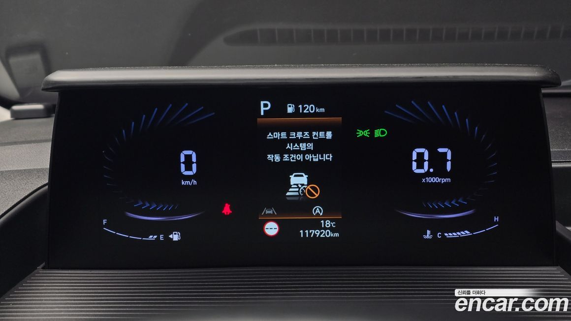 Hyundai Staria 2022