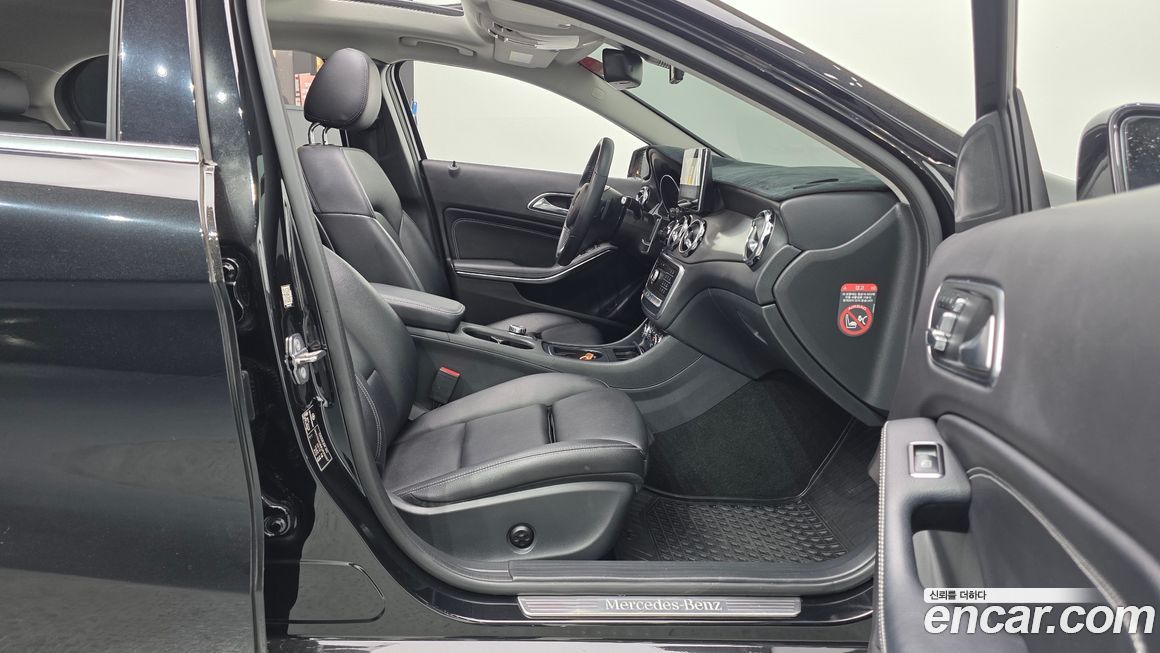 Mercedes-Benz GLA-Class 2018