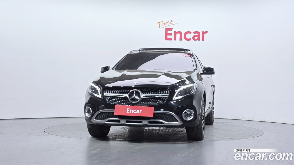 Mercedes-Benz GLA-Class 2018