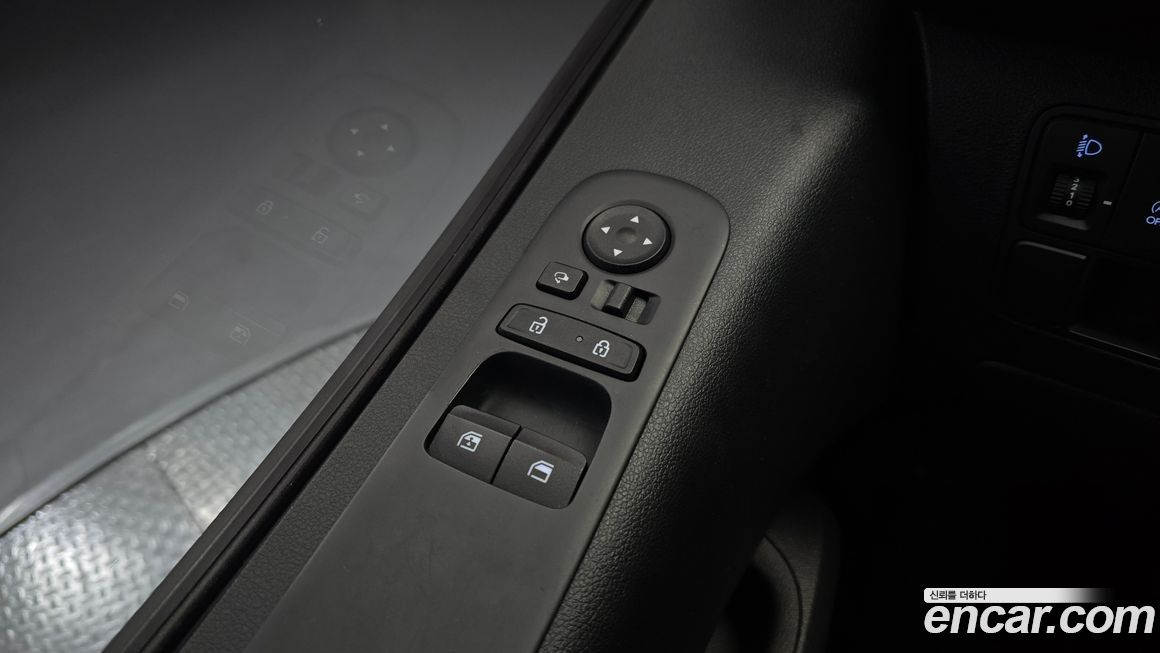 Hyundai Staria 2022