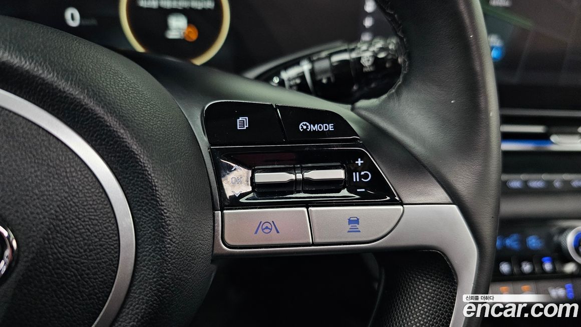 Hyundai AVANTE 2021