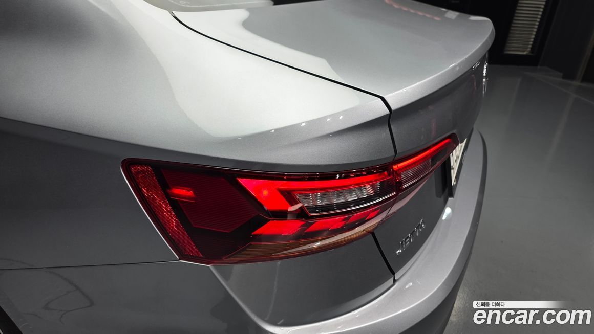 Volkswagen Jetta 2021