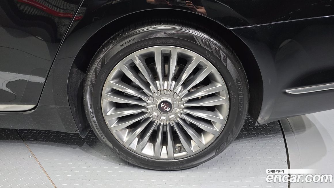 Kia K9 2019