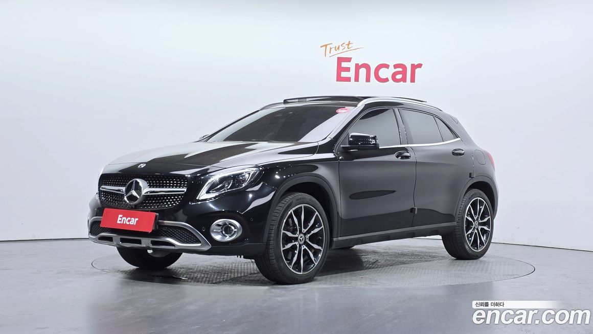 Mercedes-Benz GLA-Class 2018