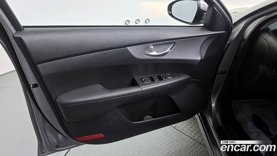 Kia K3 2023