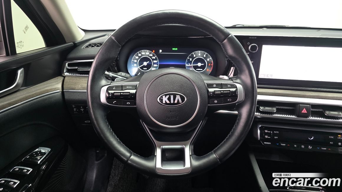 Kia K5 2021
