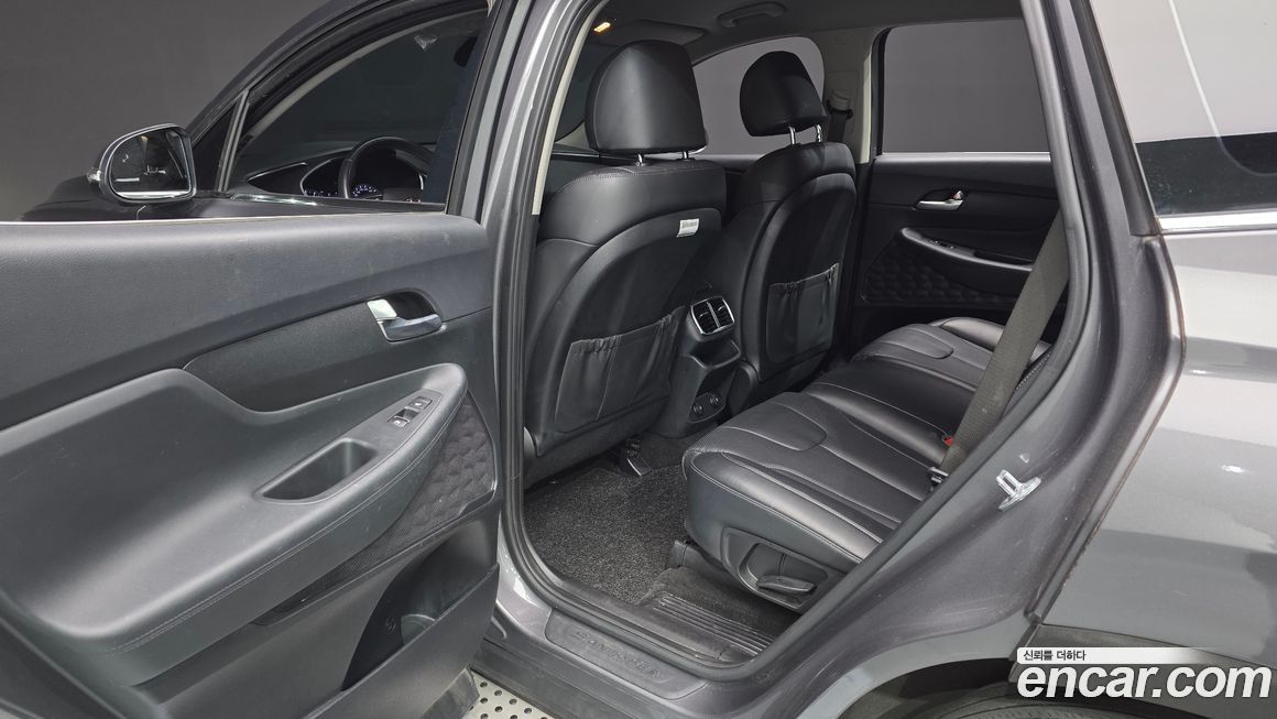 Hyundai Santafe 2020